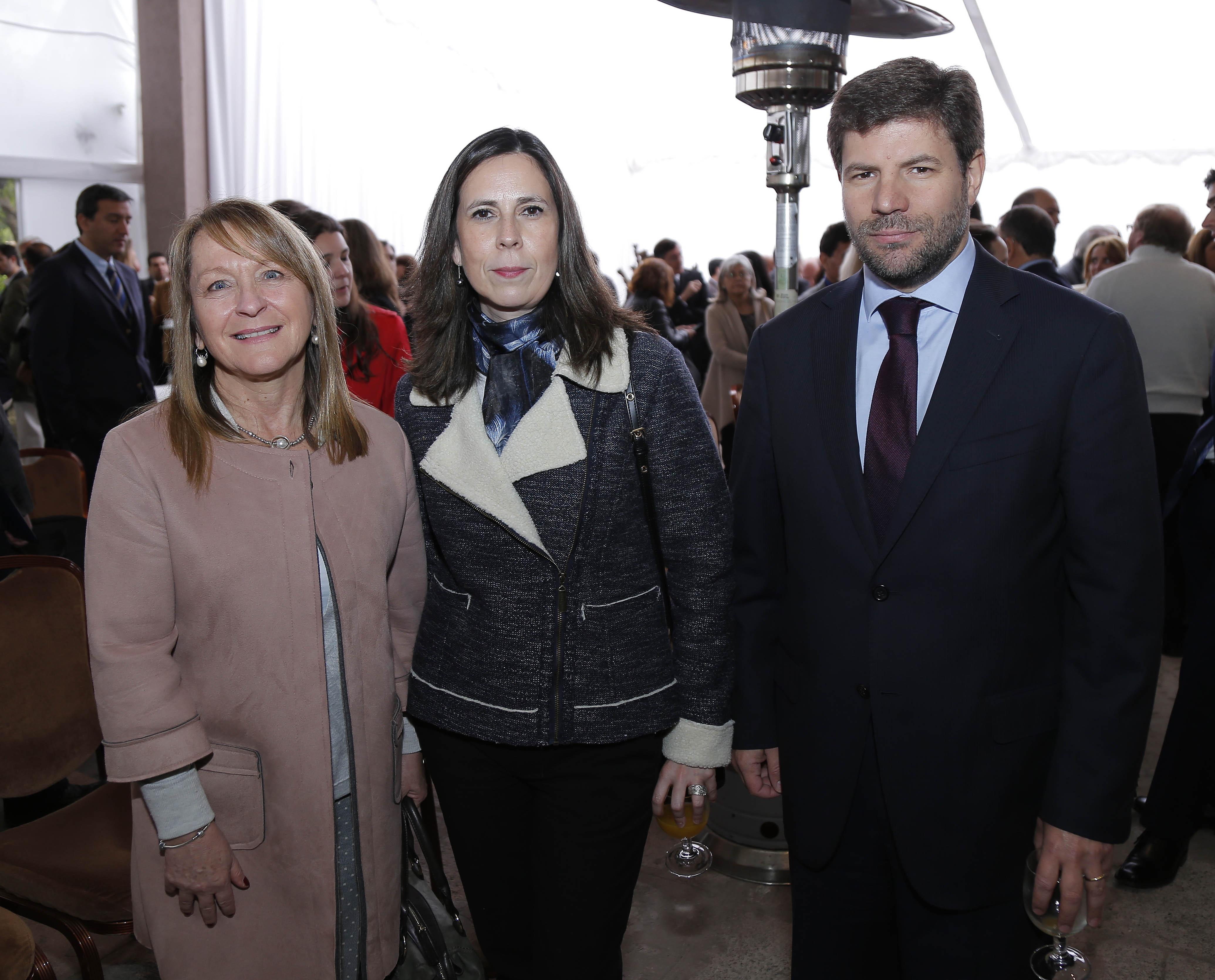 Gina Peri - Ana Maria Vergara - Alejandro Vicari